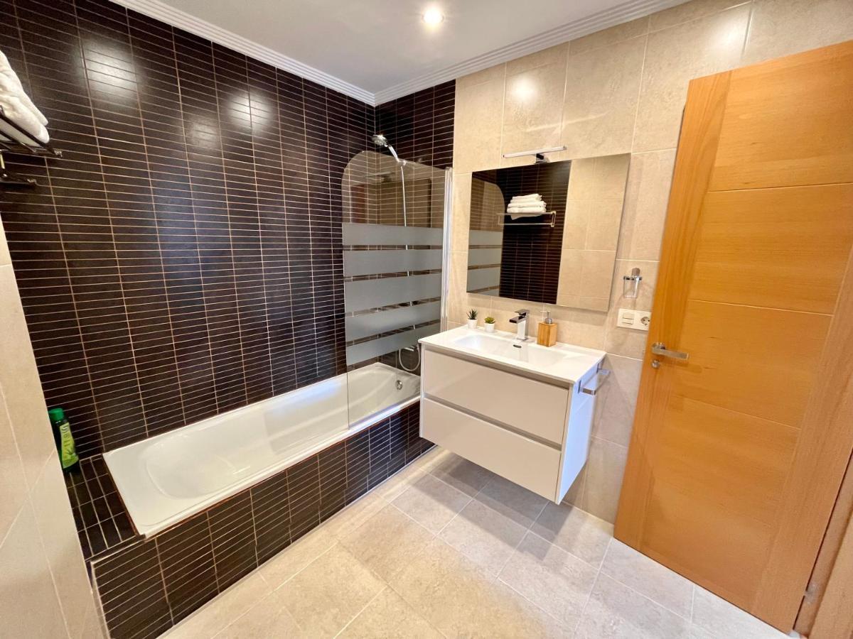 Atuaire Home La Catedral En El Salon Parking Incluido Бургос Экстерьер фото