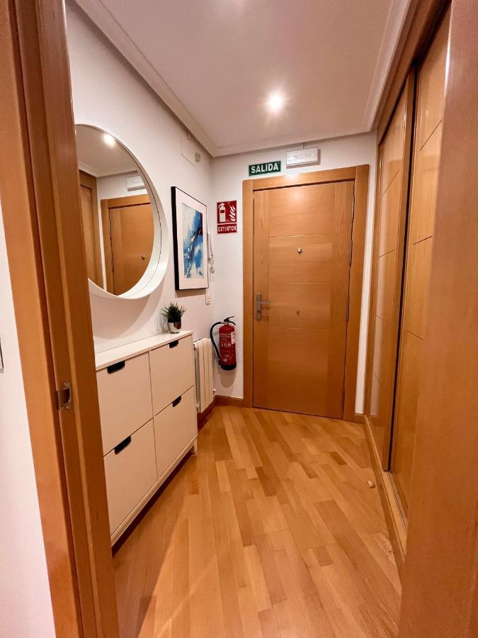Atuaire Home La Catedral En El Salon Parking Incluido Бургос Экстерьер фото